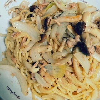 ツナとしめじの簡単和風マヨパスタ